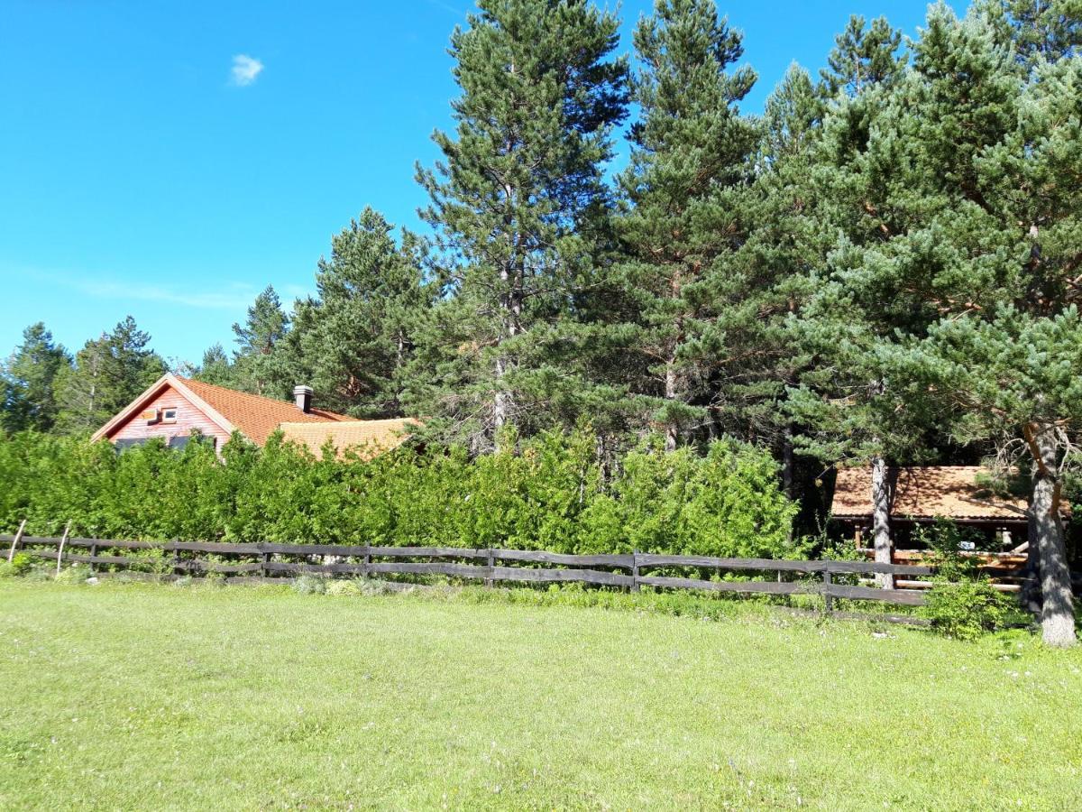 Plitvice Lakes Holiday Lodge Rudanovac ภายนอก รูปภาพ