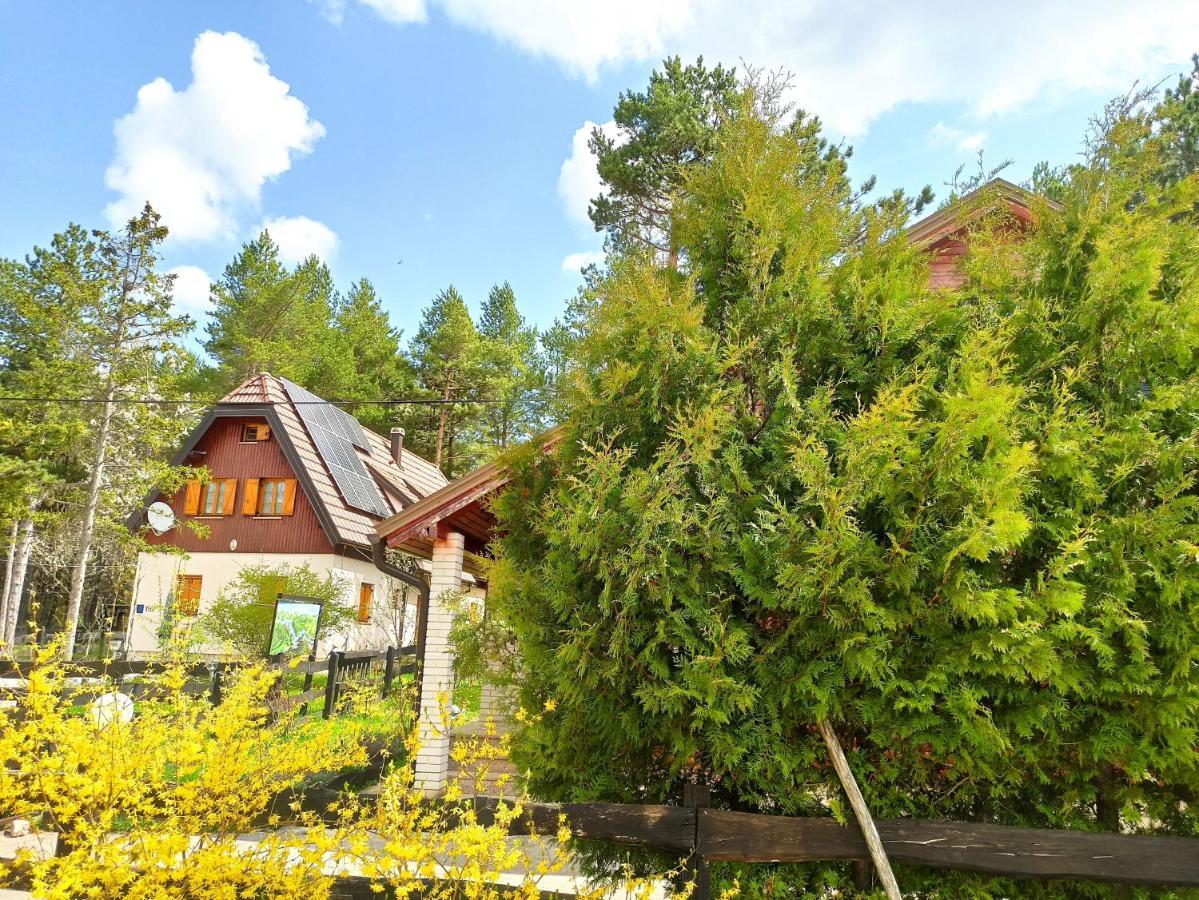 Plitvice Lakes Holiday Lodge Rudanovac ภายนอก รูปภาพ