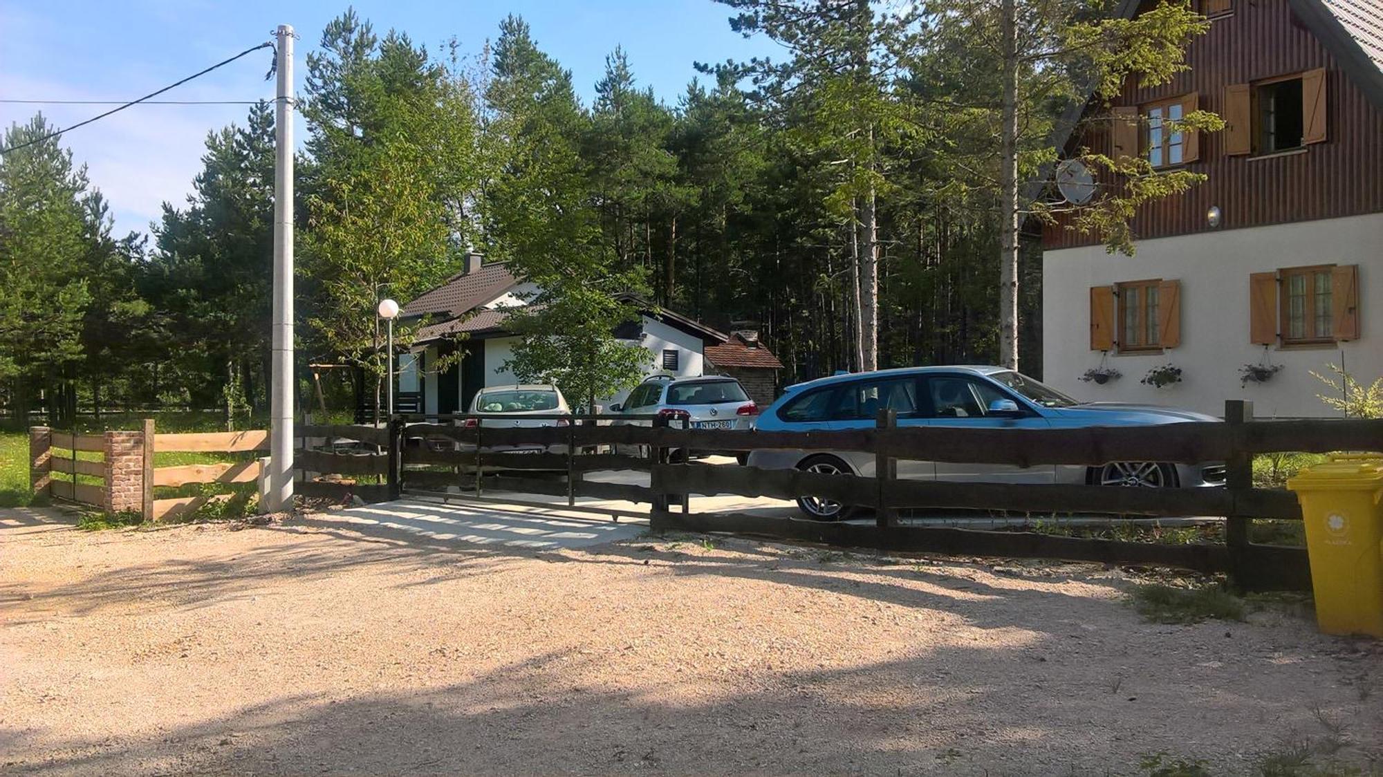 Plitvice Lakes Holiday Lodge Rudanovac ภายนอก รูปภาพ
